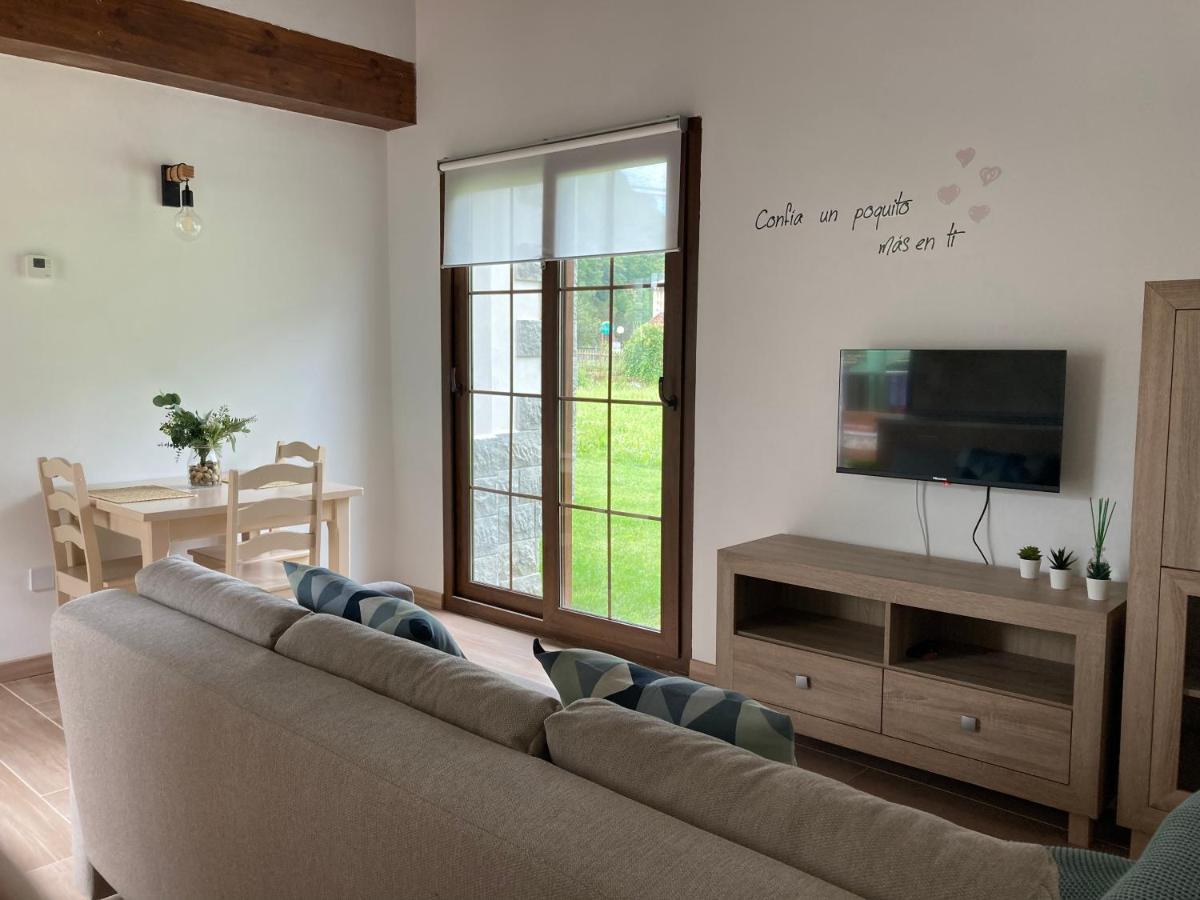 Apartamentos La Presa El Molin Onís エクステリア 写真